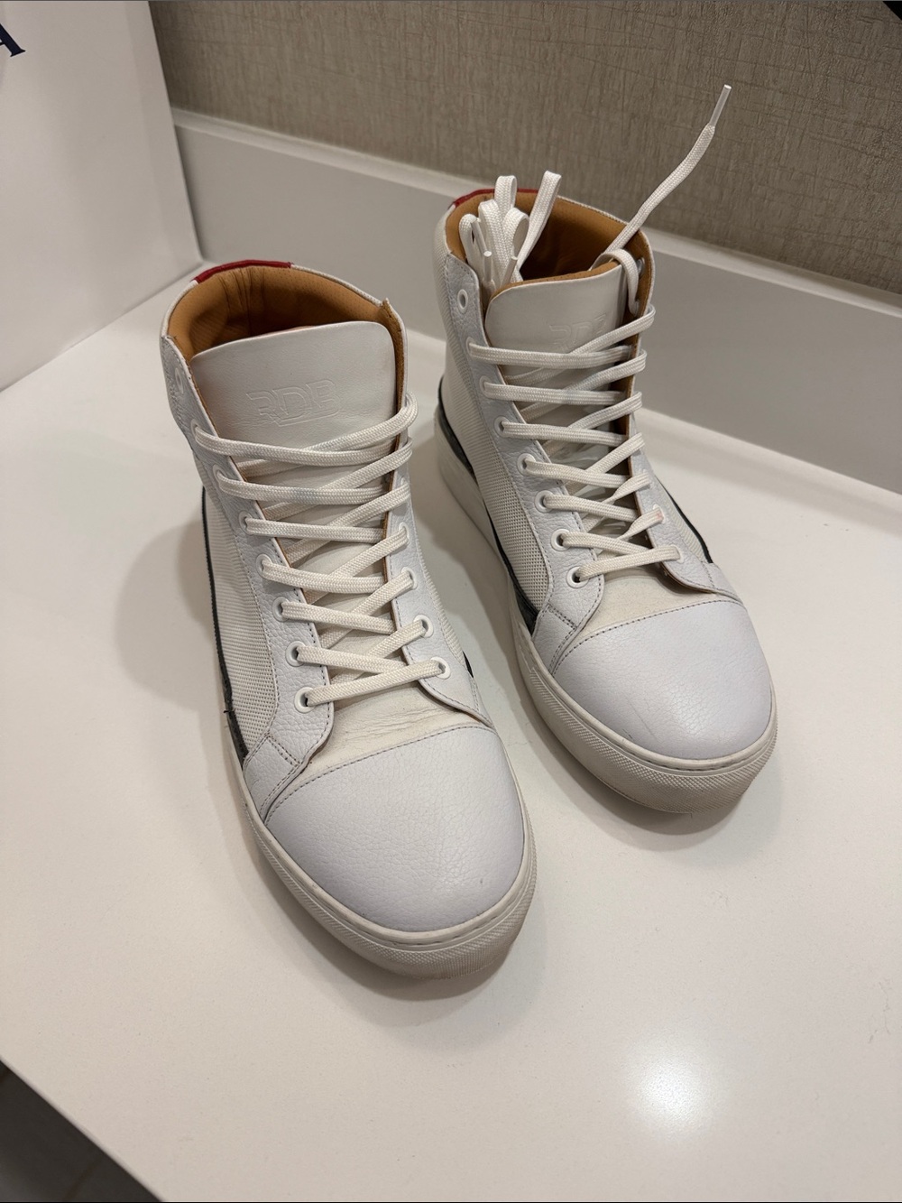 RDB Men's White High-Top  Sneakers